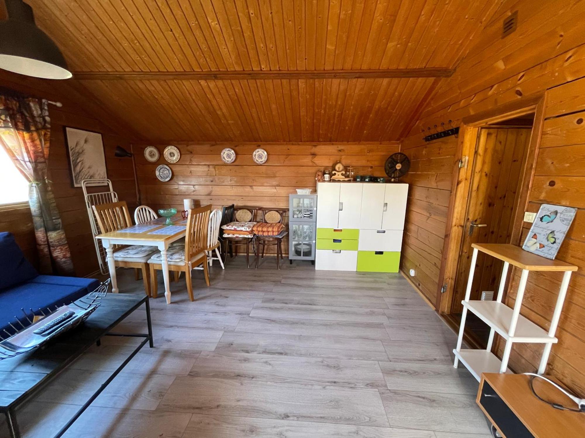 Three Rooms Stuga I Stugby Near National Park Undenäs Exterior foto